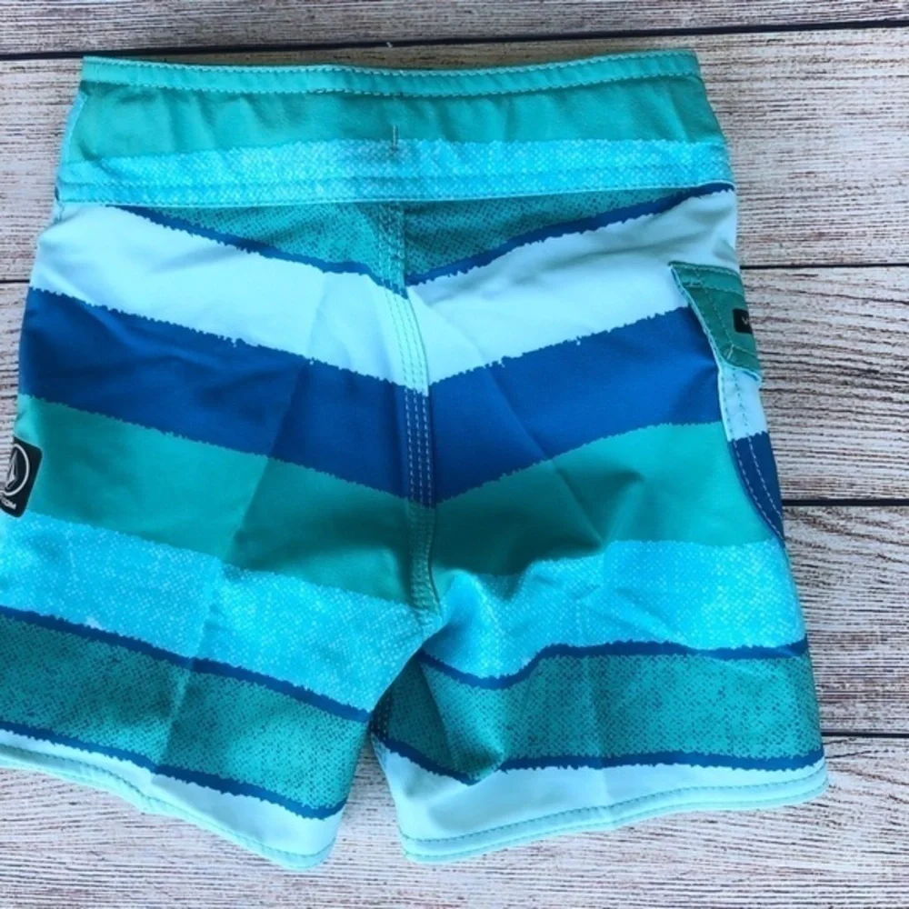 VOLCOM Toddlers swimming Board Shorts size 2T